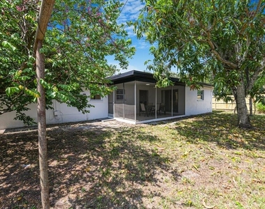 1114 La Salle Street - Photo Thumbnail 33