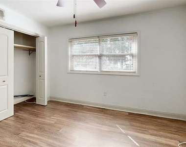 1411 S Lorenzo Avenue - Photo Thumbnail 6