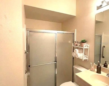645 Mcdaniel Street - Photo Thumbnail 11