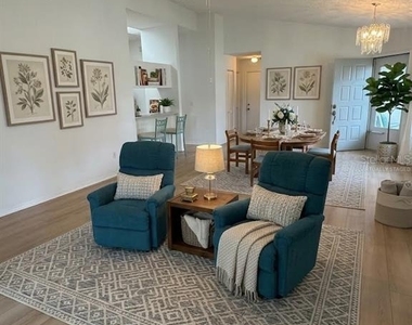 645 Mcdaniel Street - Photo Thumbnail 3