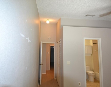 3379 Fox Hunt Drive - Photo Thumbnail 9