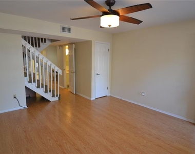 3379 Fox Hunt Drive - Photo Thumbnail 25