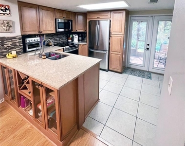 3379 Fox Hunt Drive - Photo Thumbnail 18