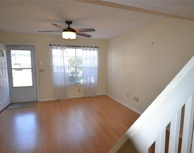 3379 Fox Hunt Drive - Photo Thumbnail 24