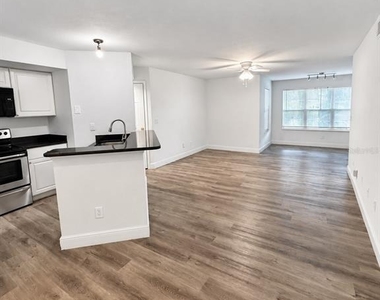 4572 Commander Drive - Photo Thumbnail 6