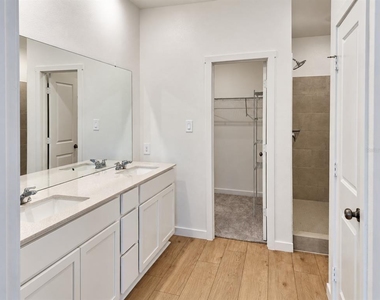 5121 Arrowfeather Court - Photo Thumbnail 27