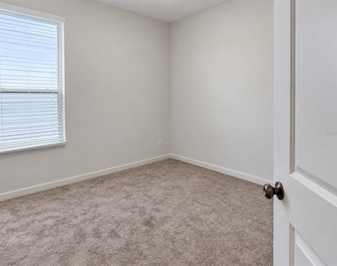 5121 Arrowfeather Court - Photo Thumbnail 4
