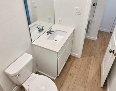5121 Arrowfeather Court - Photo Thumbnail 9