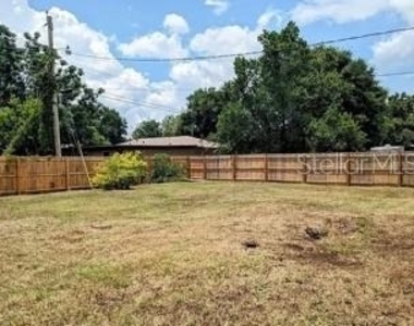 2507 Coral Way - Photo Thumbnail 17