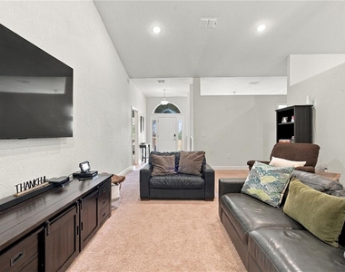 6644 Sw 179th Court Road - Photo Thumbnail 5