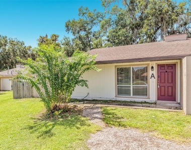 4050 Se 20th Court - Photo Thumbnail 1