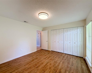 4050 Se 20th Court - Photo Thumbnail 17