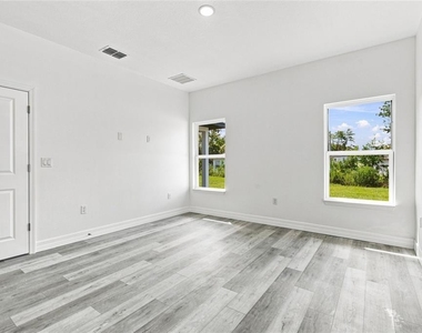 4450 Sw 169th Lane Road - Photo Thumbnail 12