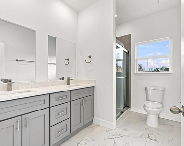 16337 Sw 17th Terrace Road - Photo Thumbnail 10