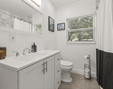 2909 Hargill Drive - Photo Thumbnail 18