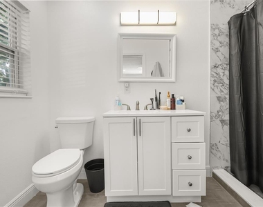 2909 Hargill Drive - Photo Thumbnail 16