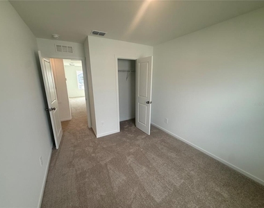 1562 Plank Place - Photo Thumbnail 16