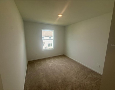 1562 Plank Place - Photo Thumbnail 18