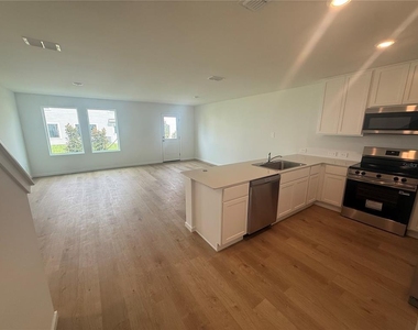 1562 Plank Place - Photo Thumbnail 1