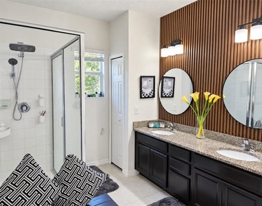 4839 Cliveden Loop - Photo Thumbnail 14