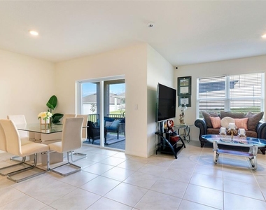 9537 Black Walnut Drive - Photo Thumbnail 22