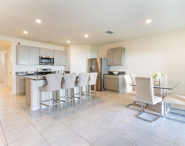 9537 Black Walnut Drive - Photo Thumbnail 18