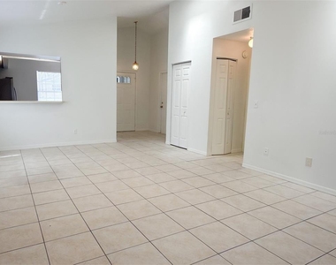 117 Meadow Boulevard - Photo Thumbnail 5