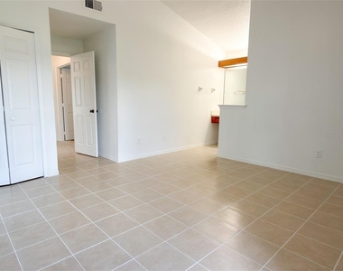 117 Meadow Boulevard - Photo Thumbnail 4