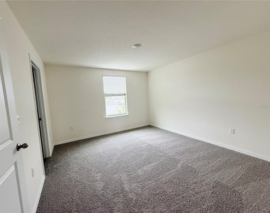 16311 Lakelet Alley - Photo Thumbnail 8