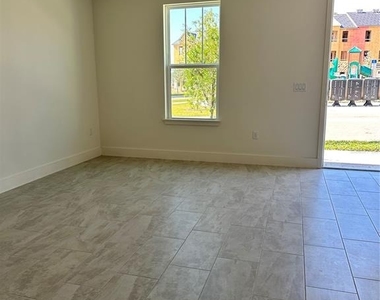 5783 Citrus Park Drive - Photo Thumbnail 5