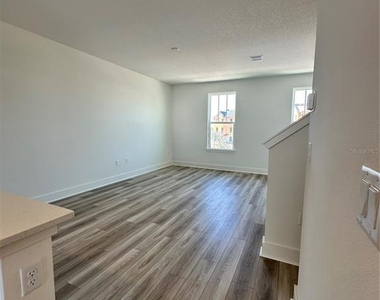 5783 Citrus Park Drive - Photo Thumbnail 15