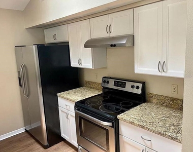 128 Meadow Boulevard - Photo Thumbnail 2