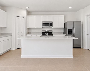2461 Hallow Garden Road - Photo Thumbnail 7