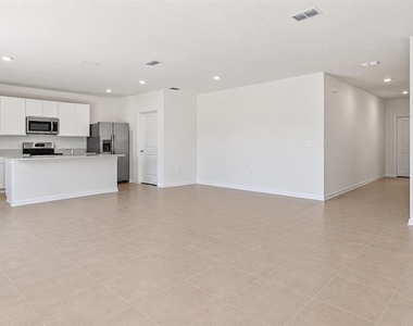 2461 Hallow Garden Road - Photo Thumbnail 15
