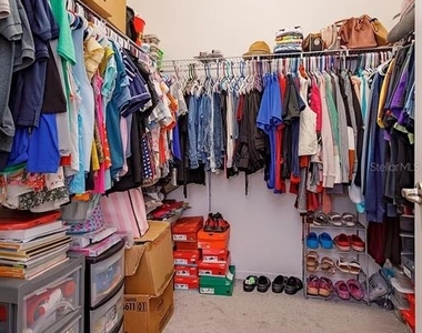 1324 Yorkdale Road - Photo Thumbnail 20
