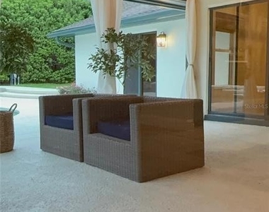 9115 Bay Side Court - Photo Thumbnail 17