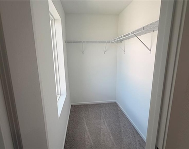 806 Lynx St - Photo Thumbnail 17