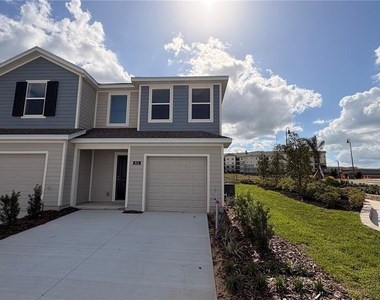806 Lynx St - Photo Thumbnail 1