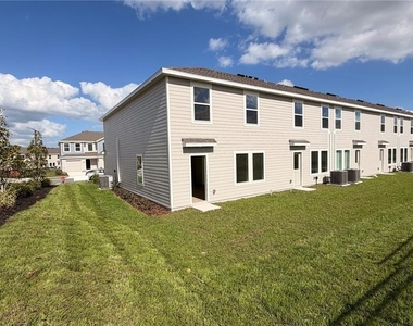 806 Lynx St - Photo Thumbnail 3