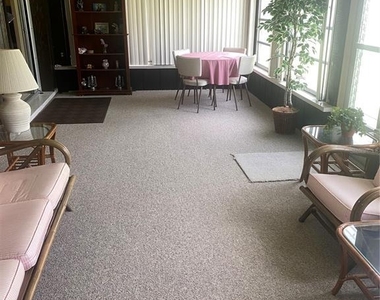 605 Ravenna Street - Photo Thumbnail 11