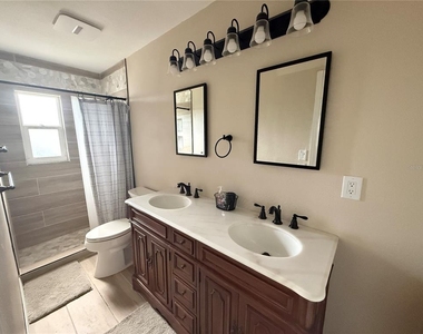 605 Ravenna Street - Photo Thumbnail 6