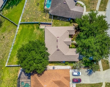 932 Cornell Avenue - Photo Thumbnail 33