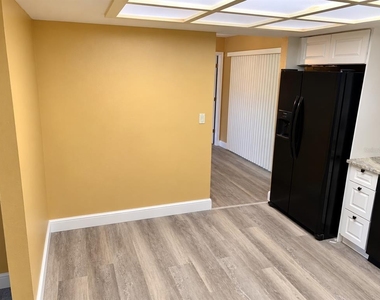 23226 Midway Boulevard - Photo Thumbnail 7