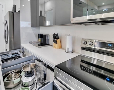 13454 Ingraham Boulevard - Photo Thumbnail 36