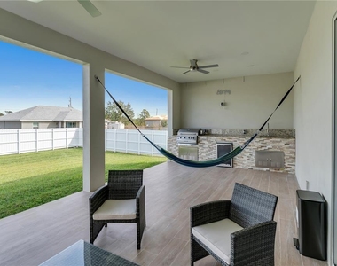 13454 Ingraham Boulevard - Photo Thumbnail 3