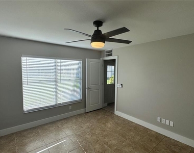 11728 Shirburn Circle - Photo Thumbnail 14