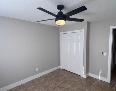 11728 Shirburn Circle - Photo Thumbnail 26