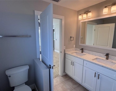 11728 Shirburn Circle - Photo Thumbnail 19