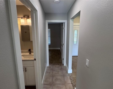 11728 Shirburn Circle - Photo Thumbnail 21