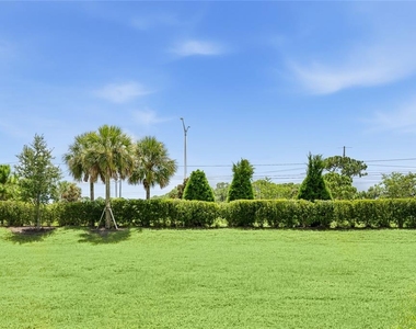6587 Silverstar Drive - Photo Thumbnail 24